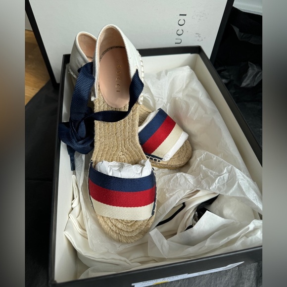 GUCCI
Canvas Sylvie Web Ankle Wrap
Espadrille Wedge Sandals - Picture 7 of 12